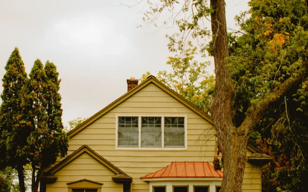 Small-town home with autumn trees in Eagleville, TN