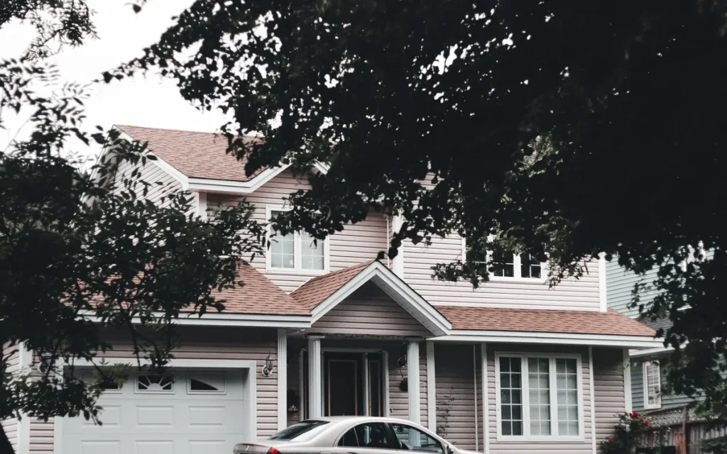 Car parked in front of a home in Smyrna, TN